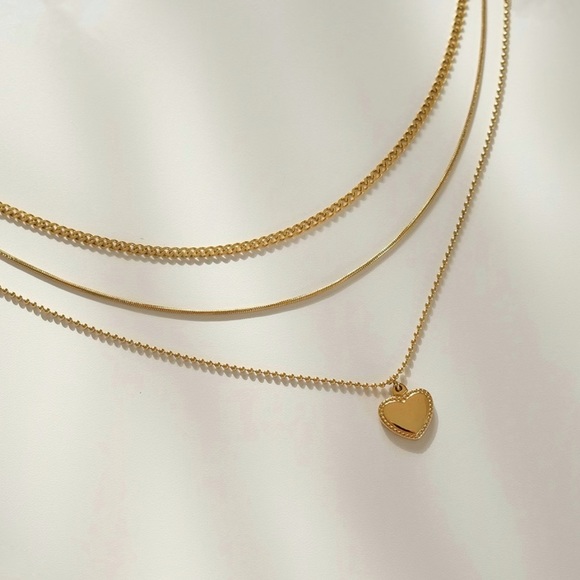 Heart Beaded Necklace Set | Gold Plated Stainless steel - Picture 2 of 2